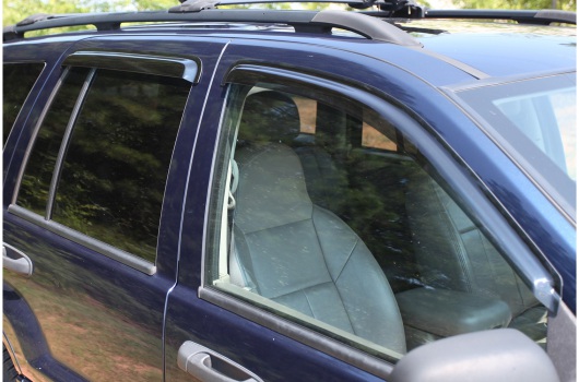 Window Rain Deflectors : 99-04 Jeep Grand Cherokee